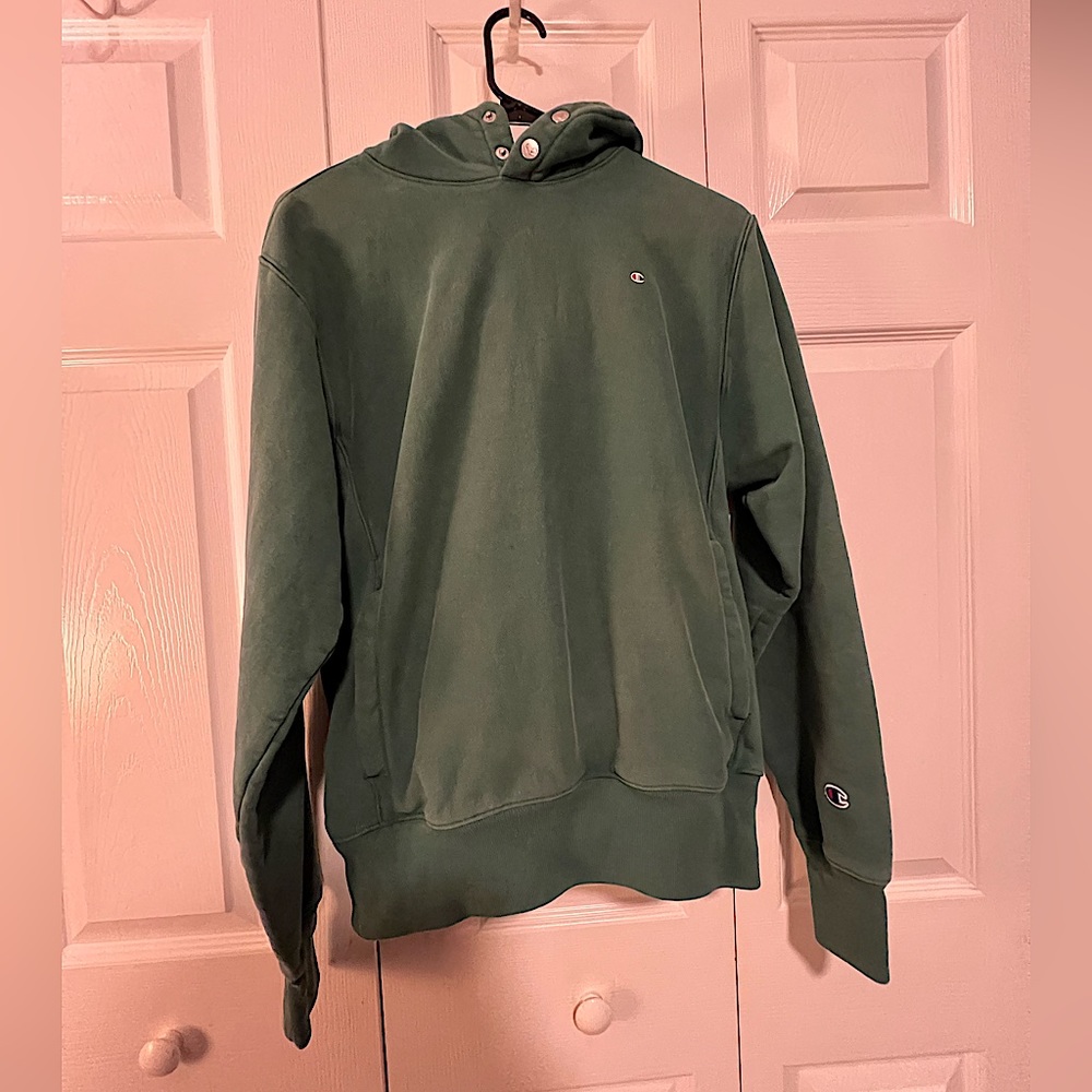 Men’s Champion small logo hoodie